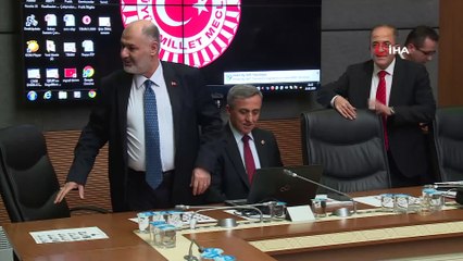 Askerlik kanun teklifi Milli Savunma Komisyonu'nda