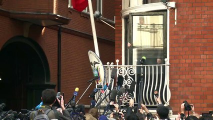 EEUU anuncia 17 nuevos cargos contra Julian Assange