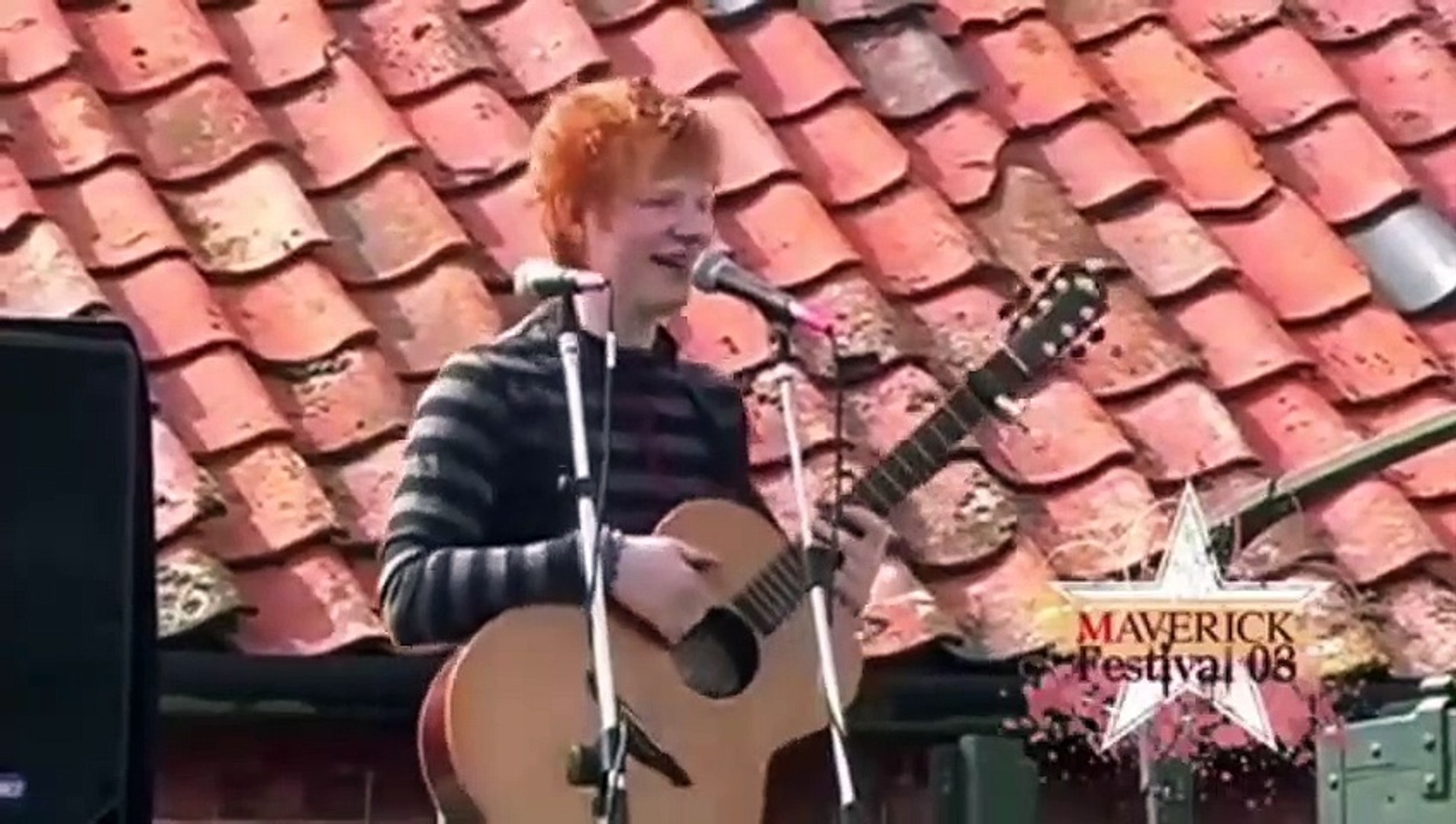 Ed Sheeran hát trên nhiều đường phố để kiếm sống trước khi nổi tiếng