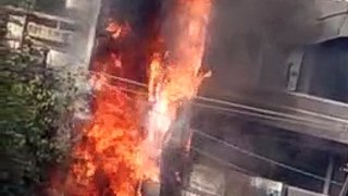 Surat Fire 19 Dead In Fire At Coaching Centre Live Video 2