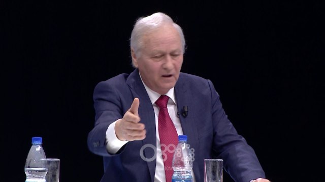 Arena - Kristaq Kume: Situata nuk zgjidhet me zgjedhje të parakohshme