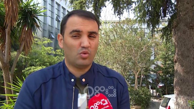 RTV Ora - Opozita sërish nesër në protestë, por Basha s'do të jetë