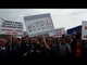 RTV Ora - Fermerët në Lushnje sërish në protestë për TVSH-në, "lajnë" rrugët me qumësht