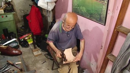 Ayakkabıcılık mesleğini 9 metrekarelik dükkanında yaşatıyor - SAKARYA