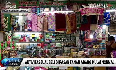Aktivitas Pasar Tanah Abang Kembali Normal