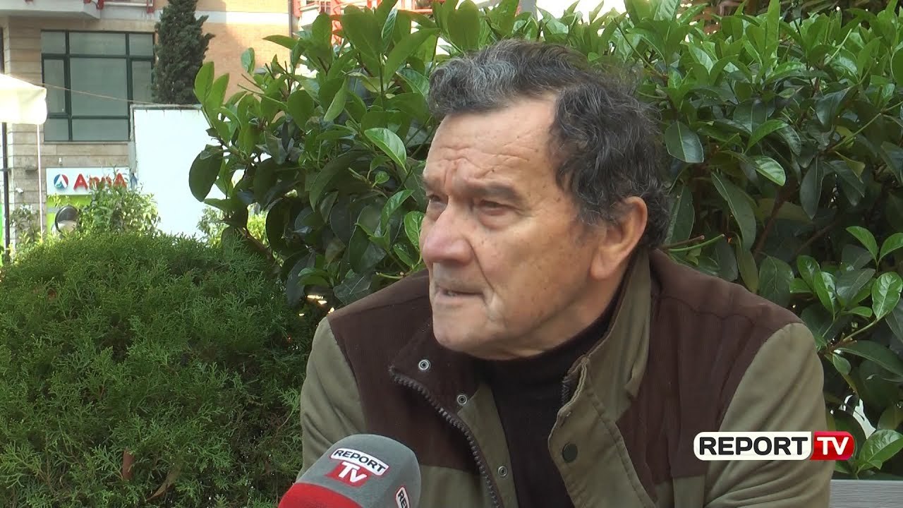 Report TV - Shkrimtarët flasin për situatën politike, Shllaku e Stani: Të reagojnë intelektualët