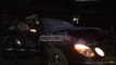 Report Tv - Aksident në Korçë/ Makina del nga rruga, shoferi 'i dehur' mbetet i bllokuar në mjet