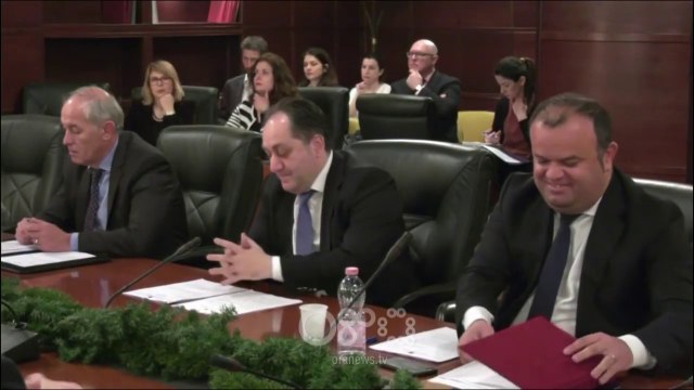 RTV Ora - KLP skualifikon tre kandidatë nga lista e 28 aplikantëve për SPAK/ EMRAT