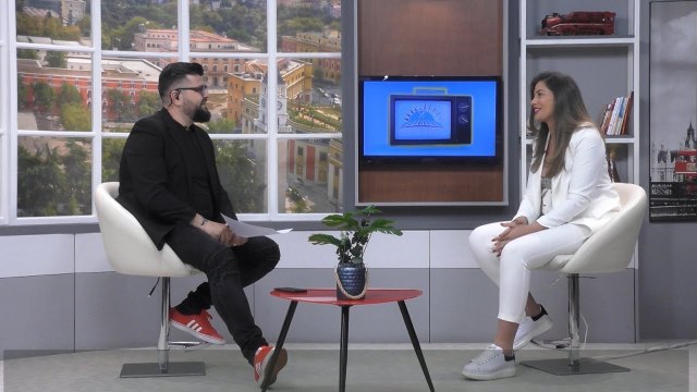 Ish-mis Tropoja, aktore dhe me tre fëmijë: Më dhemb që në Shqipëri nuk mu dha asnjë shans