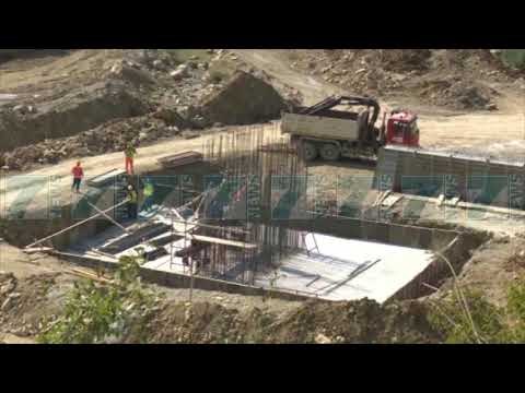 BLLOKOHEN PUNIMET NE AKSIN QUKES QAFE PLLOÇE - News, Lajme - Kanali 7