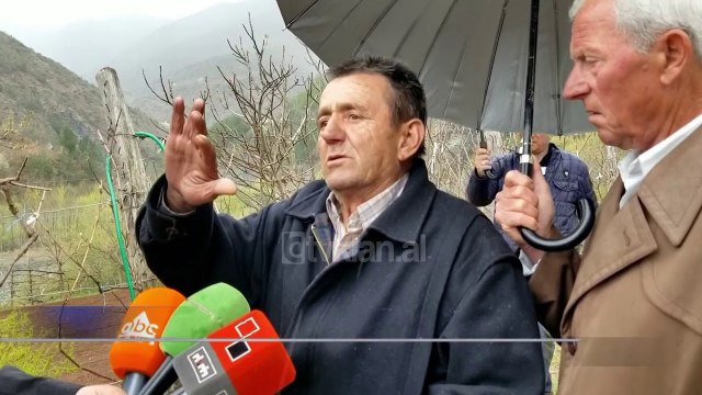 Zjarr ne banese, vdesin bashkeshortet