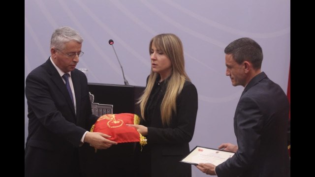 RTV Ora - Artan Cuku, “Dëshmor i Atdheut”, Lleshaj: Numri i policëve të vrarë, alarmant