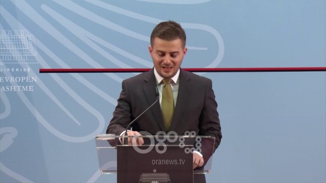 RTV Ora - Cakaj: 350 persona mbajnë pasaporta diplomatike në kundërshtim me ligjin