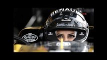 Cette pilote saoudienne fête la fin de l’interdiction de conduire au volant d’une F1