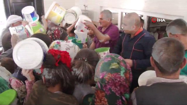 İş adamından geleneksel iftar yemeği