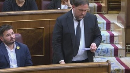 El Congreso suspende a los diputados presos