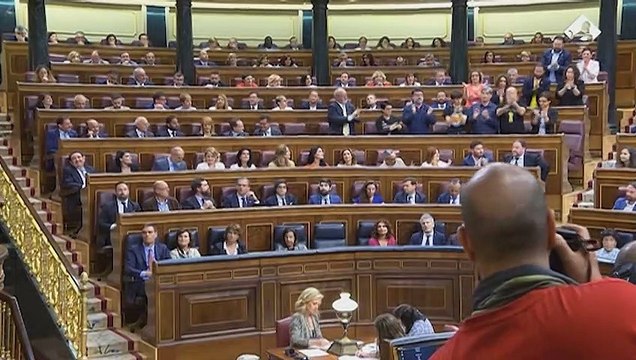 La Mesa del Congreso acuerda suspender a los diputados presos