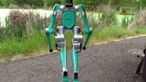 Automobile : Digit, le robot-livreur du futur selon Ford  et son véhicule autonome de demain