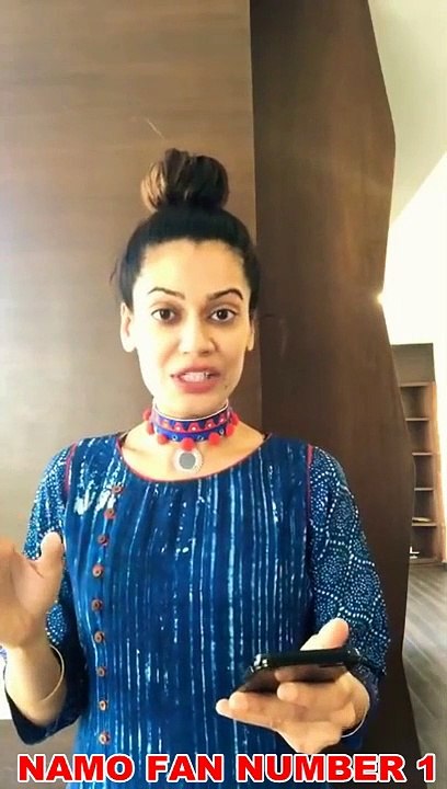 Payal Rohatgi - Anurag Kashyap jo Award Wapsi Gang Se Hai . #AnuragKashyap #Bollywood