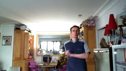 Wiwi kameloualise "protovision" de Kavinsky