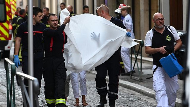 Взрыв в центре Лиона. Есть пострадавшие