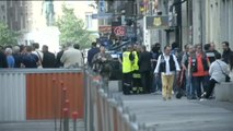 Ocho personas resultan heridas tras la explosión de un paquete bomba en una céntrica calle de Lyon (Francia)