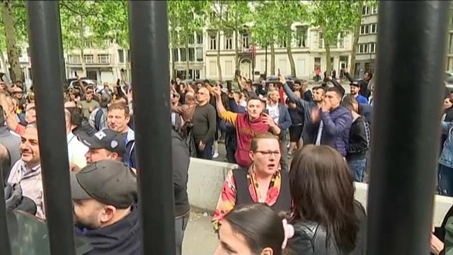 Dificultades para el voto de los emigrantes rumanos