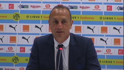 38e j. - Der Zakarian : "Pour l'instant, Lecomte a envie de rester"
