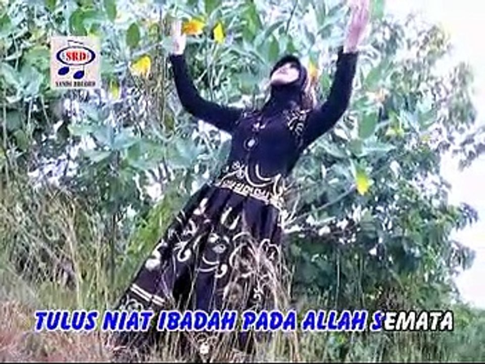 Utami Dewi F - Cinta Tulus [Official Music Video]