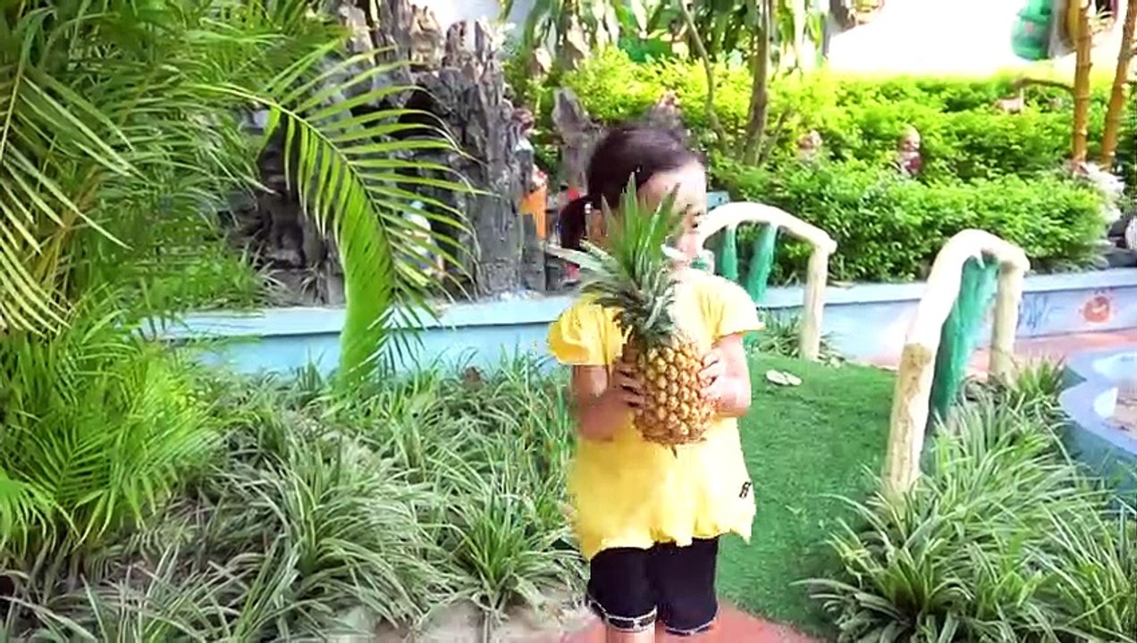 Color Song Nursery Rhymes | Learn Colors | Action Song with Mommy, LaLa and Brother #2