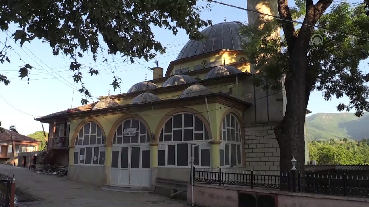 HUZUR VE BEREKET AYI RAMAZAN - Bu köyde tek iftar sofrası kuruluyor - AMASYA