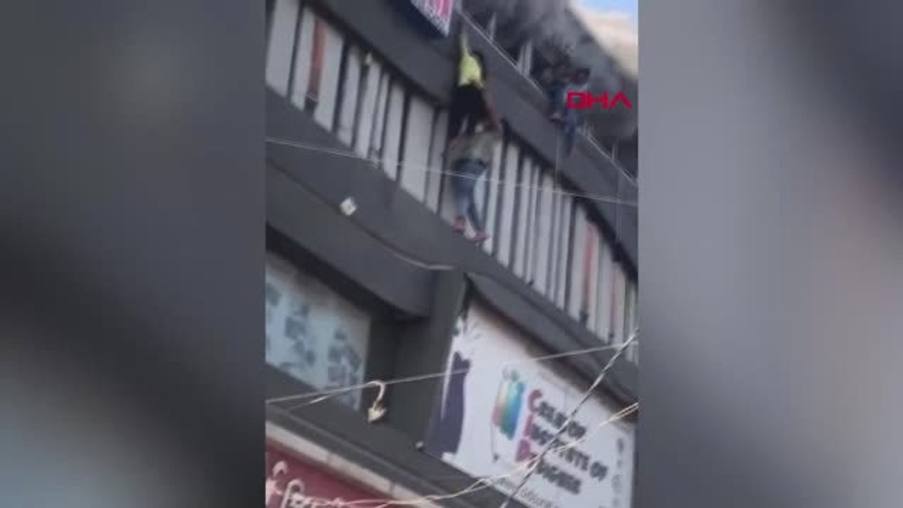 DHA DIŞ ? Hindistan'daki yangında ölü sayısı 20'ye yükseldi - EK GÖRÜNTÜLERLE