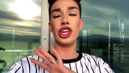 fll FACE USING MY MOM’S MAKEUP