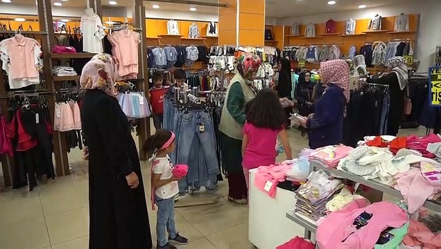İHH, Siirt'te 550 yetim çocuğa 'bayramlık' sevinci yaşattı