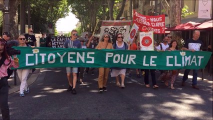 Avignon : 200 personnes marchent pour le climat