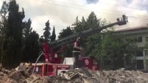 Denizli'de eski sağlık ocağı binasında yangın