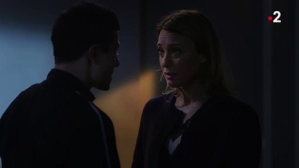 Eliott demande de l'argent à Eve pour Serrat (Ep166)