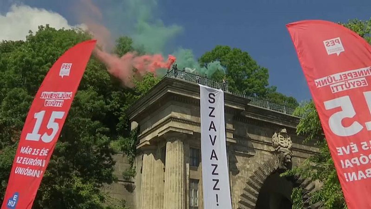Wahlkampf-Finale in Österreich/Ungarn: 'Szavazz!' - 'Geht wählen'