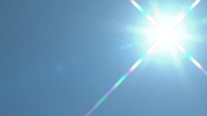 [날씨] 울진 올 최고 36.6℃, 강릉엔 열대야...오늘도 덥다 / YTN