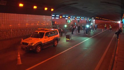 '터널 화재' 원격으로 끈다...국내 첫 도입 / YTN