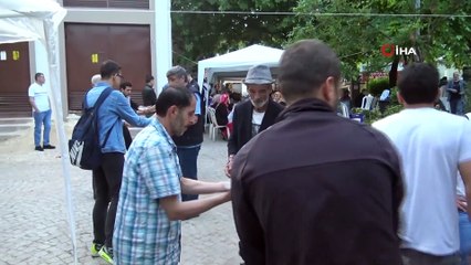 Bin 500 Kişinin Karnı Somuncu Baba İftarında Doydu