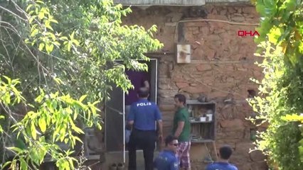 ANTALYA Gazipaşa'da yerleşik Hollandalı, bilgisayar başında ölü bulundu