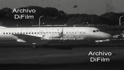Airplanes Douglas DC-6 - Comet IV - Boeing 737 in Buenos Aires 1974