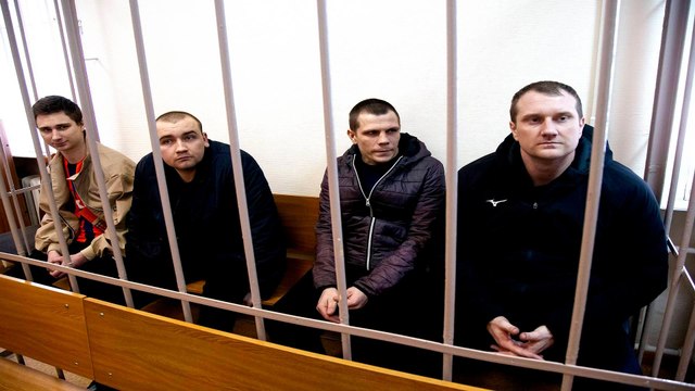 UN court orders Russia to free detained Ukraine sailors