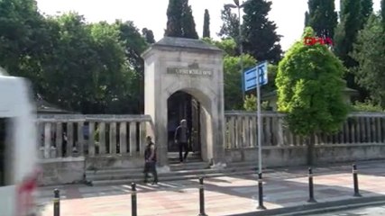 Eski eşini boğarak öldüren kişi mezarlıkta yakalandı