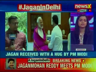 Video herunterladen: YSRCP Jagan Mohan Reddy meets PM Narendra Modi in Delhi, Received with a Hug by PM Narendra Modi