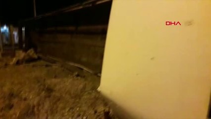 MARDİN NUSAYBİN'DE BÜYÜKBAŞ YÜKLÜ TIR DEVRİLDİ 1 YARALI