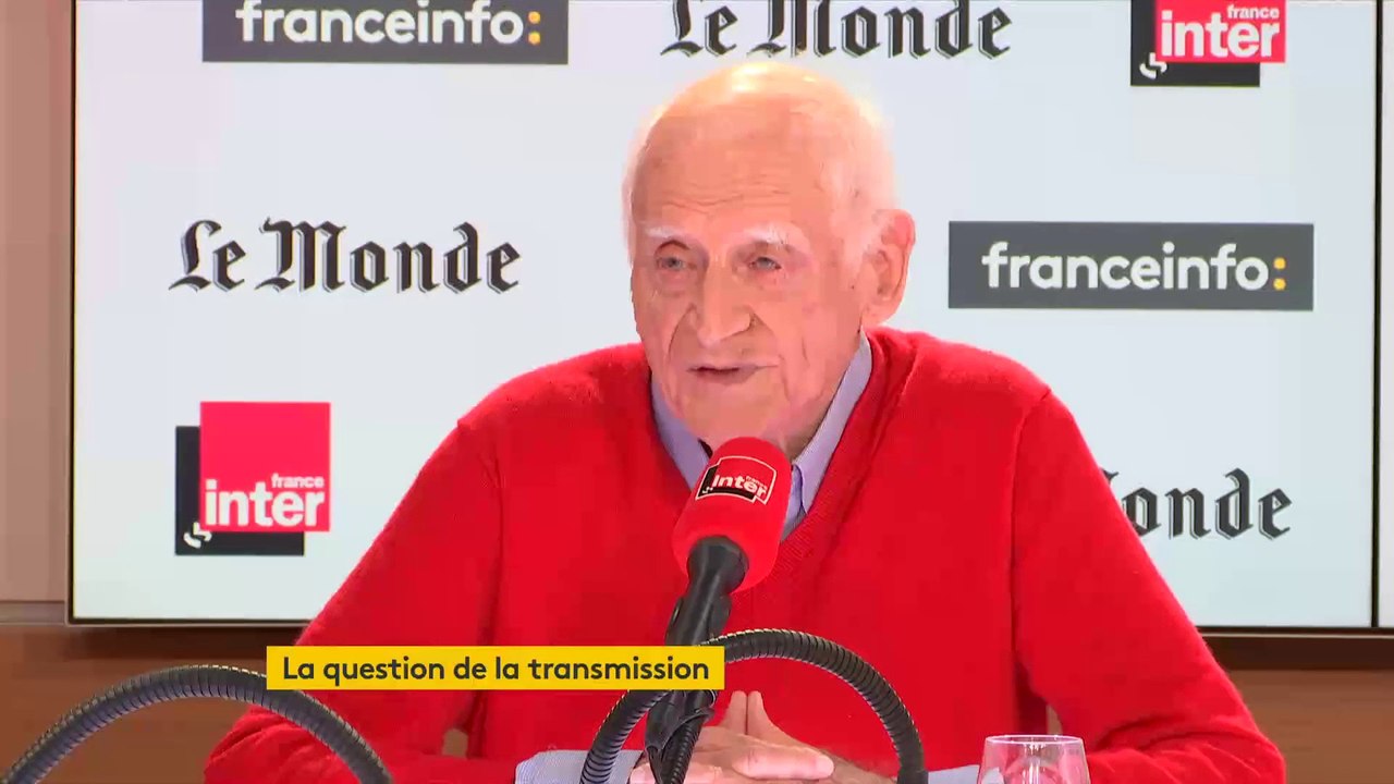 Michel Serres : "On a complètement transformé notre société en ce que j'appellerais une société pédagogique : ce n'est plus l'école qui a le monopole de la transmission"