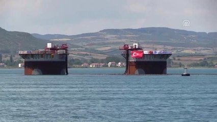 "Simgelerin köprüsü"nün Asya ayağı batırıldı