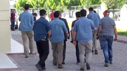 Erkek polis, kadın meslektaşını öldürdü